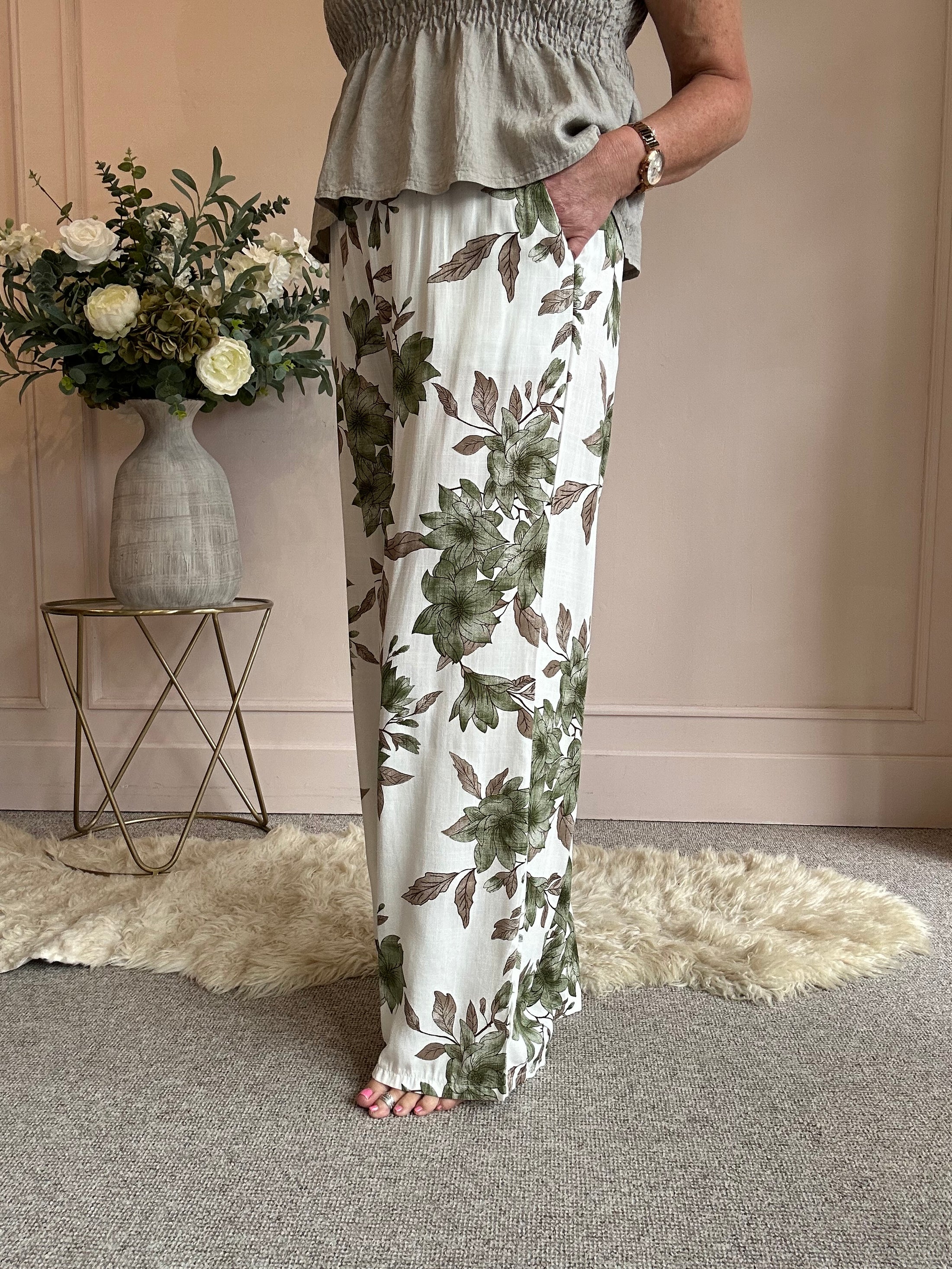 Summer Floral Trouser - Green/Cream - Wardrobe By Simone