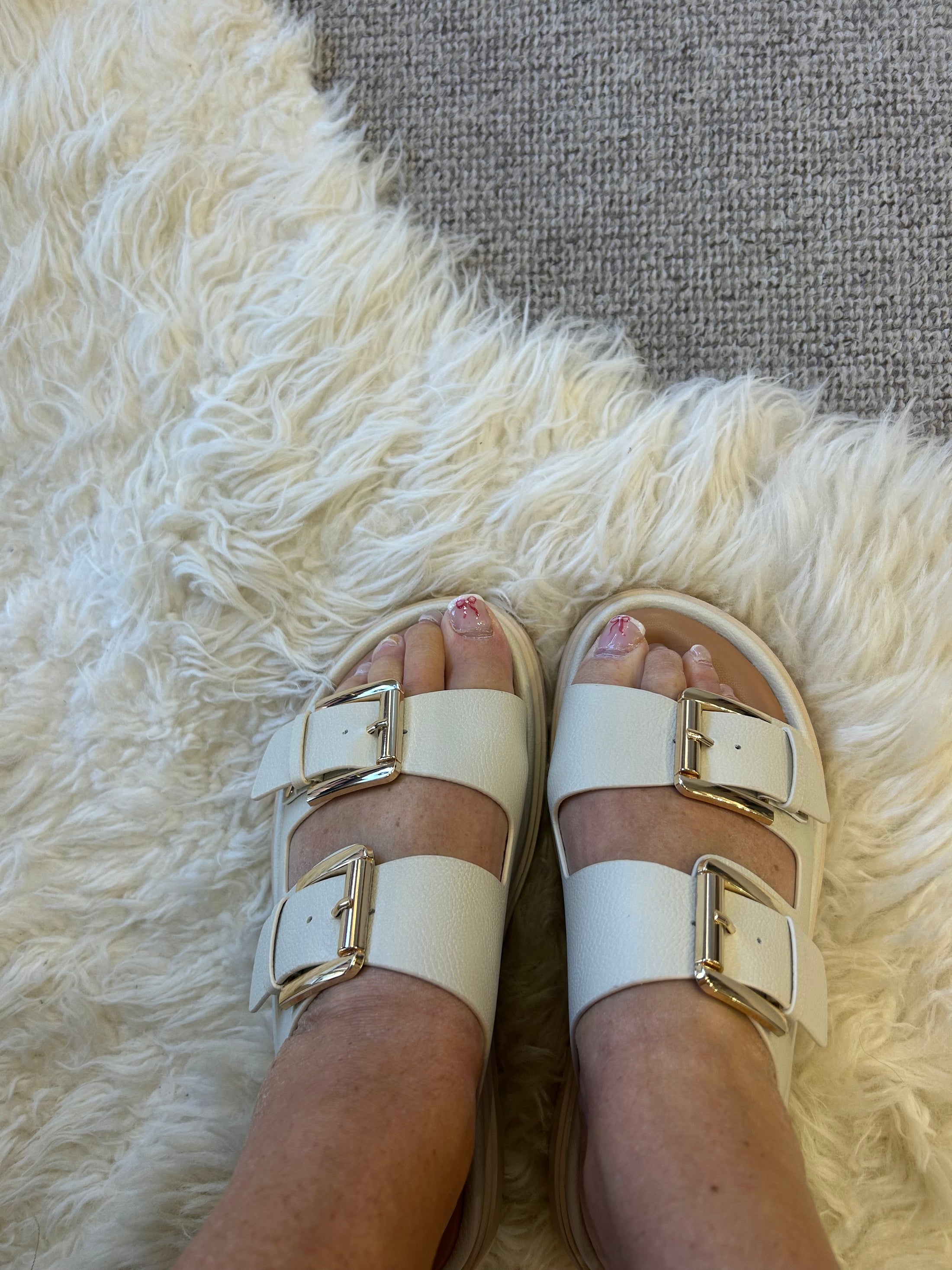 Darcy Gold Buckle Slider Sandal - Cream