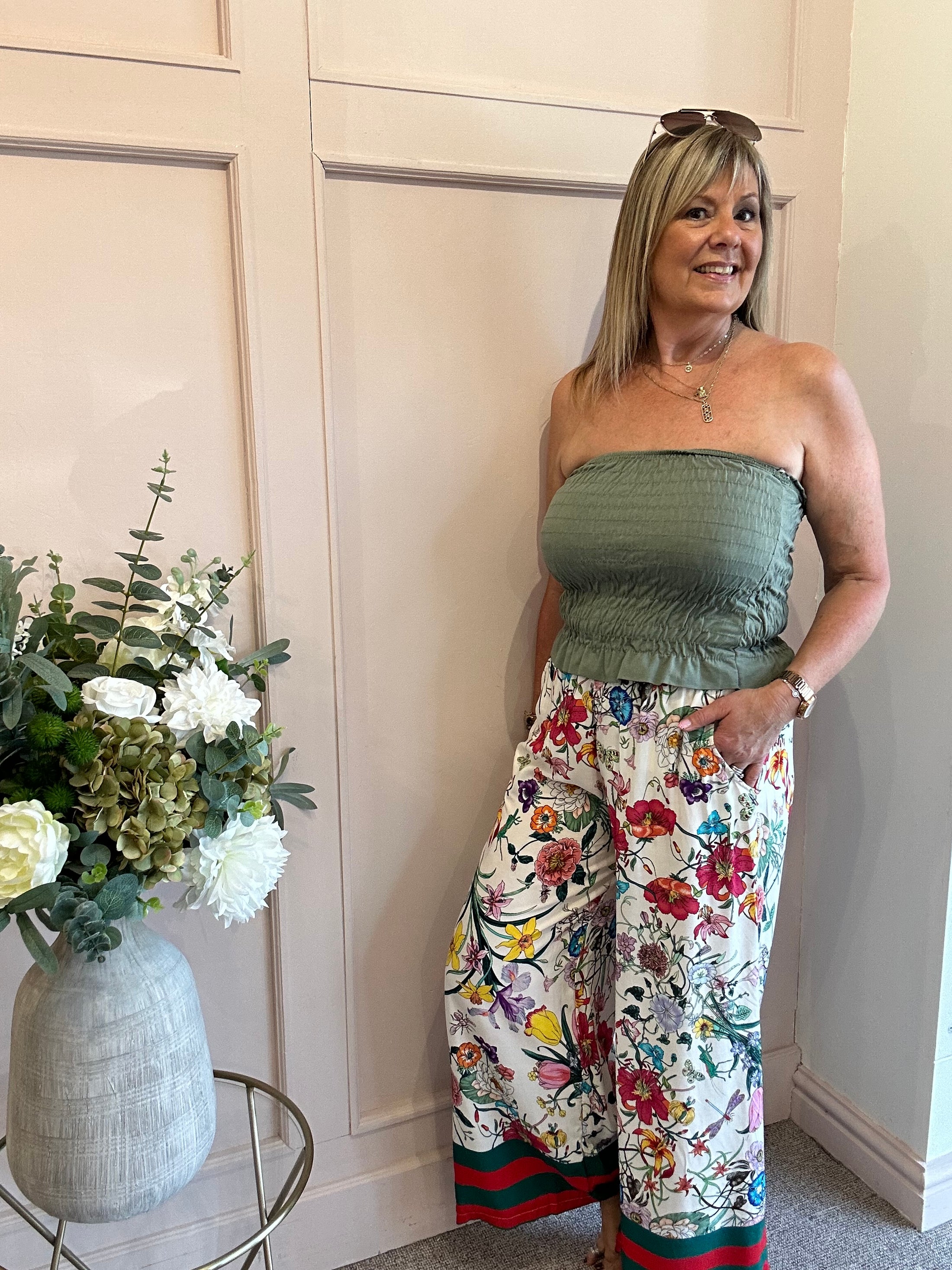 Botanical Floral Wide Pant - Cream/Red