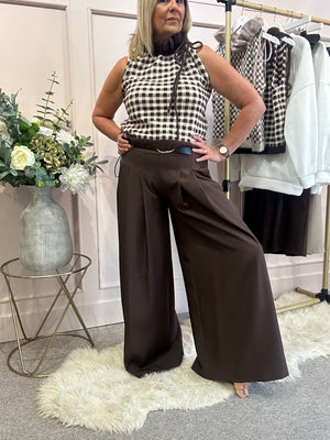 Wide Leg Pin tuck Front Trouser - Brown
