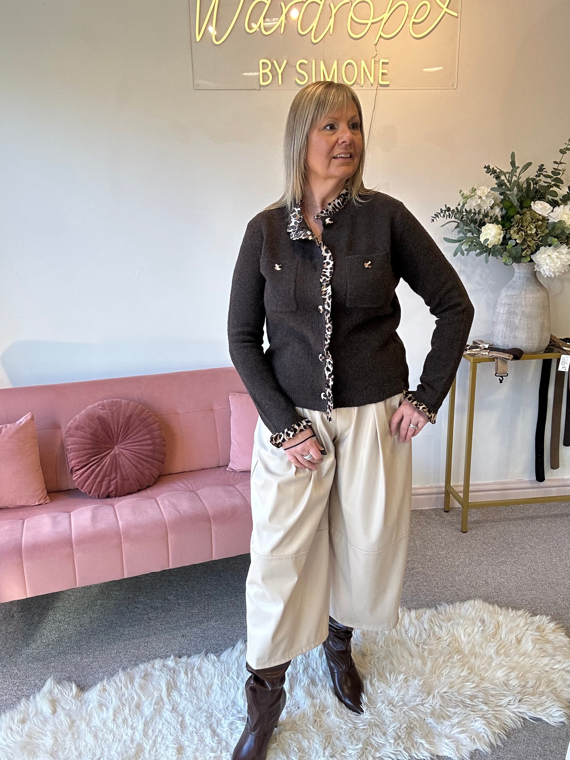 Frill Edge Leopard Buttoned Cardigan -  Brown