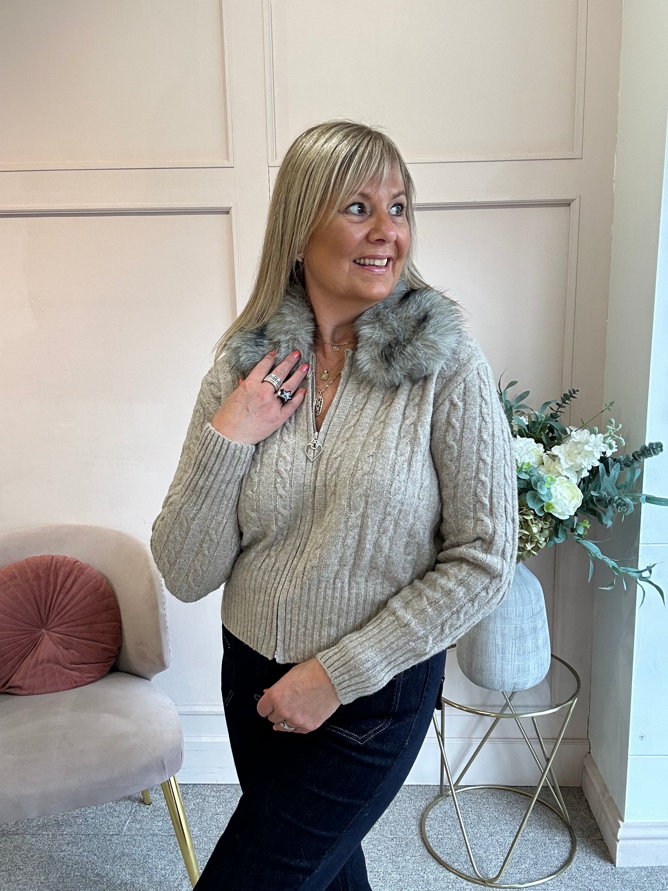 Faux Fur Collar On Zip Cardigan- Oatmeal