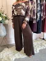 Pleated wide leg Trouser - Brown