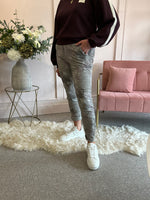 Autumnal Floral Magic Pant - Brown/Plum - Wardrobe By Simone