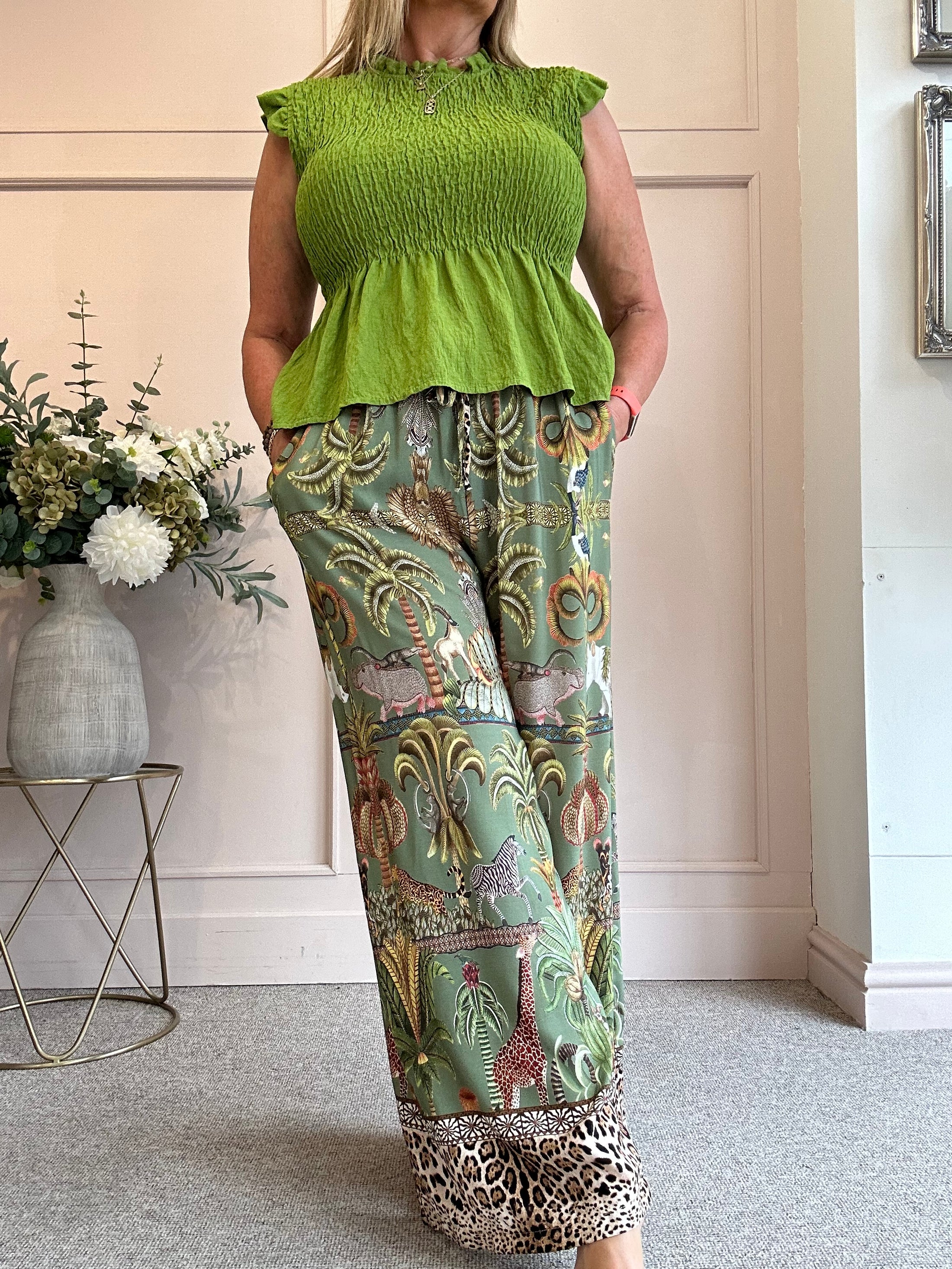 In The Jungle Wide Leg Trouser - Khaki