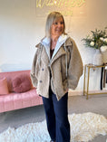 Load image into Gallery viewer, Short Hoody Inserted Jacket - Taupe
