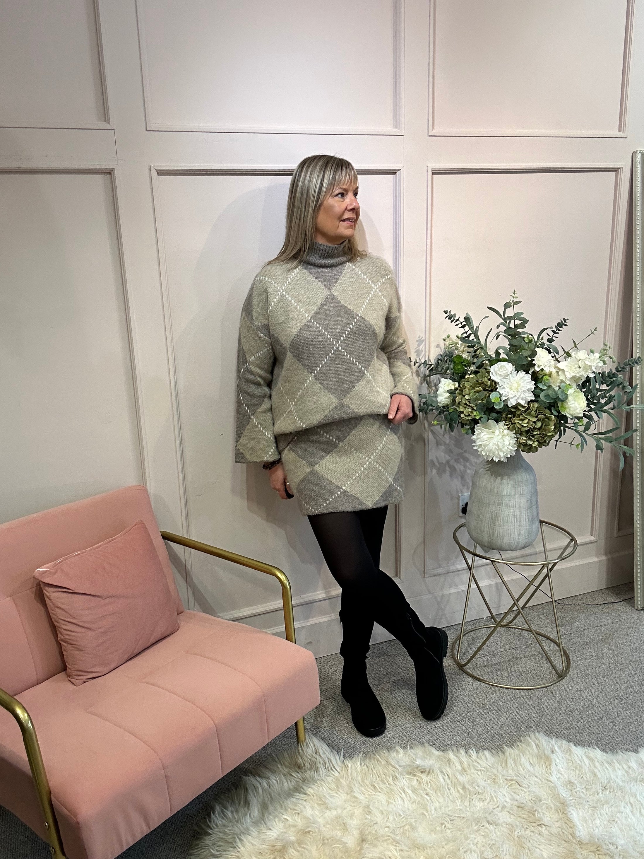 Jumper And Skirt Knitted Set - Brown/Beiges