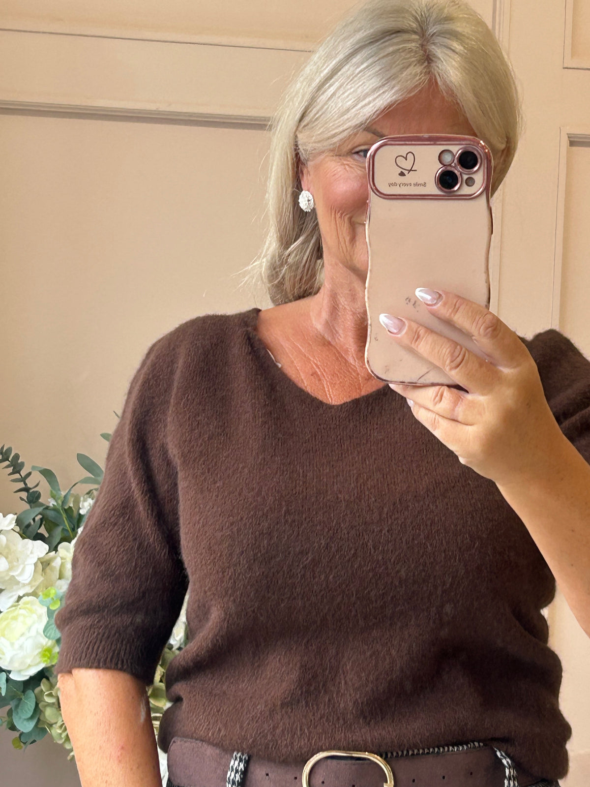 V Neck Short Sleeve Jumper - Chocolate