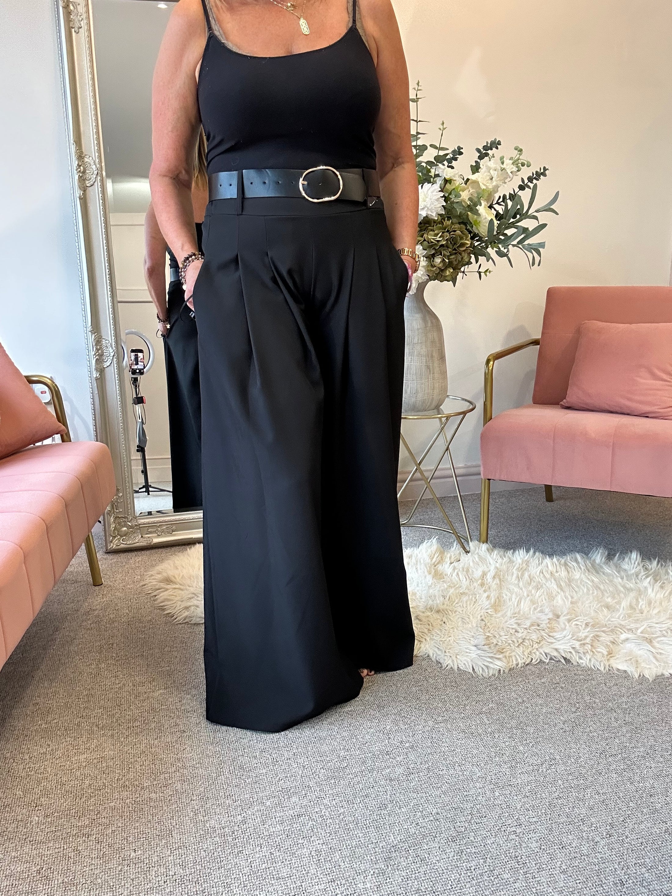 Wide Leg Pin tuck Front Trouser - Black