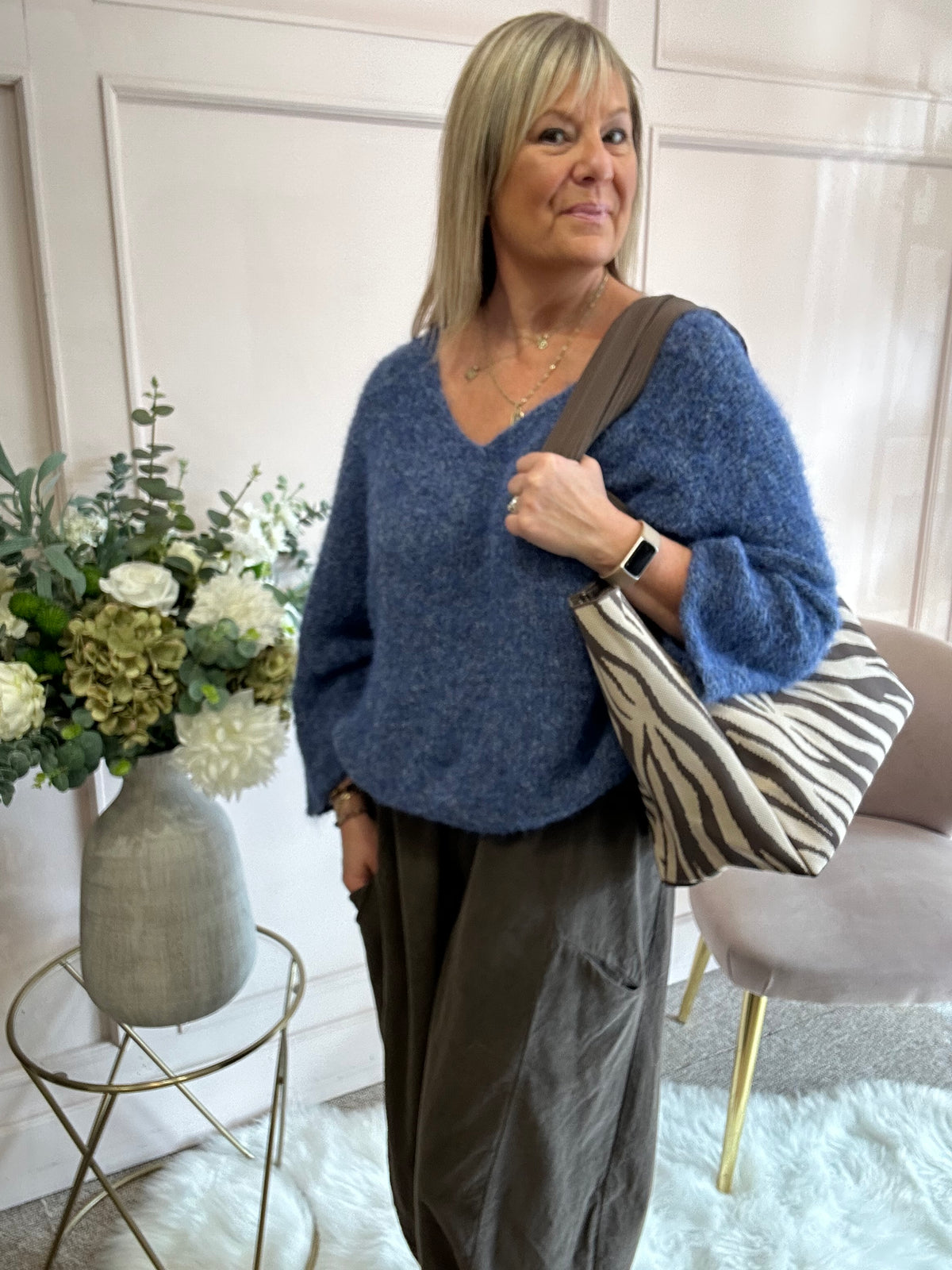 V Neck Knit Jumper - Blue