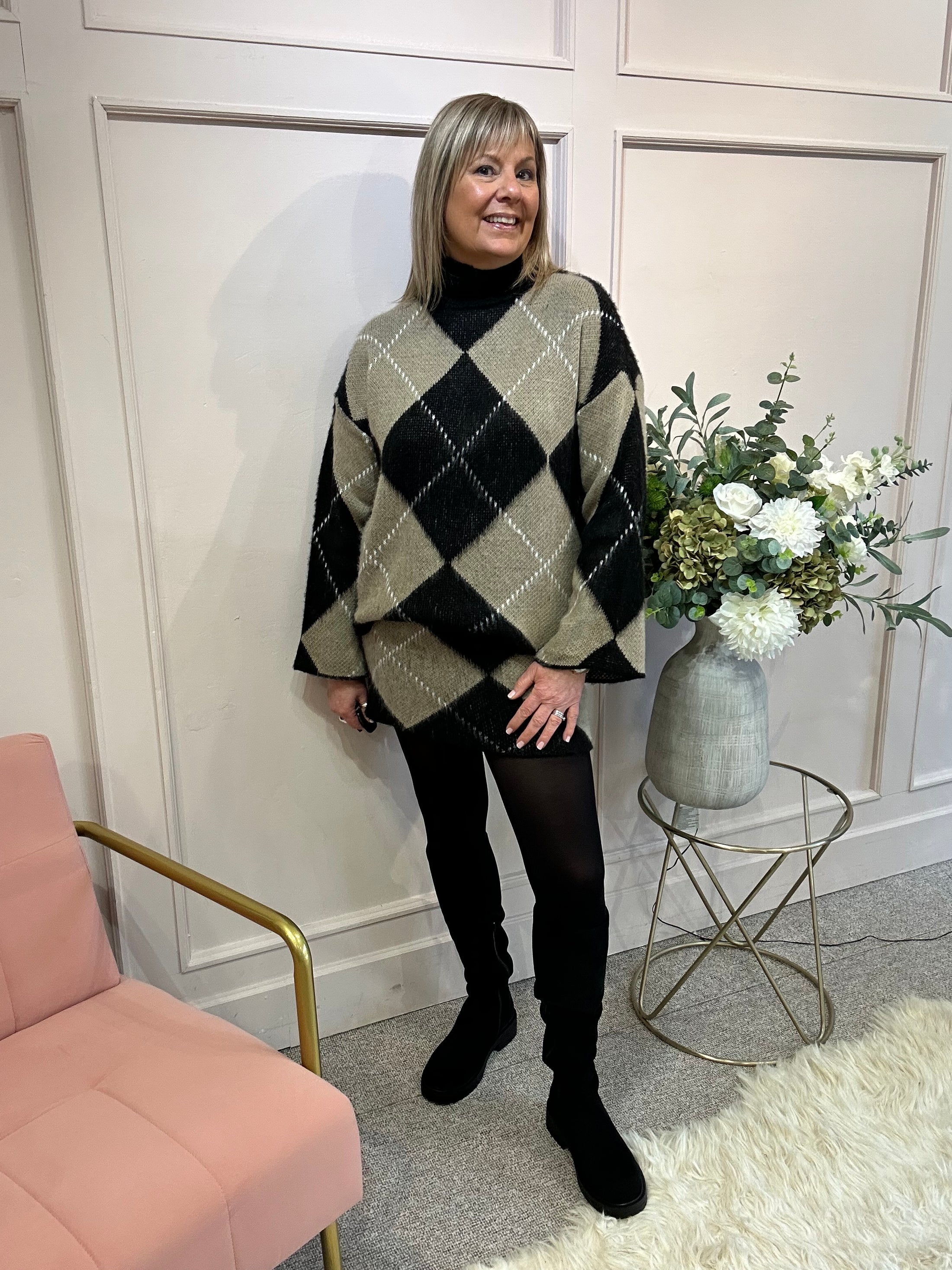 Jumper And Skirt Knitted Set - Black/Taupe