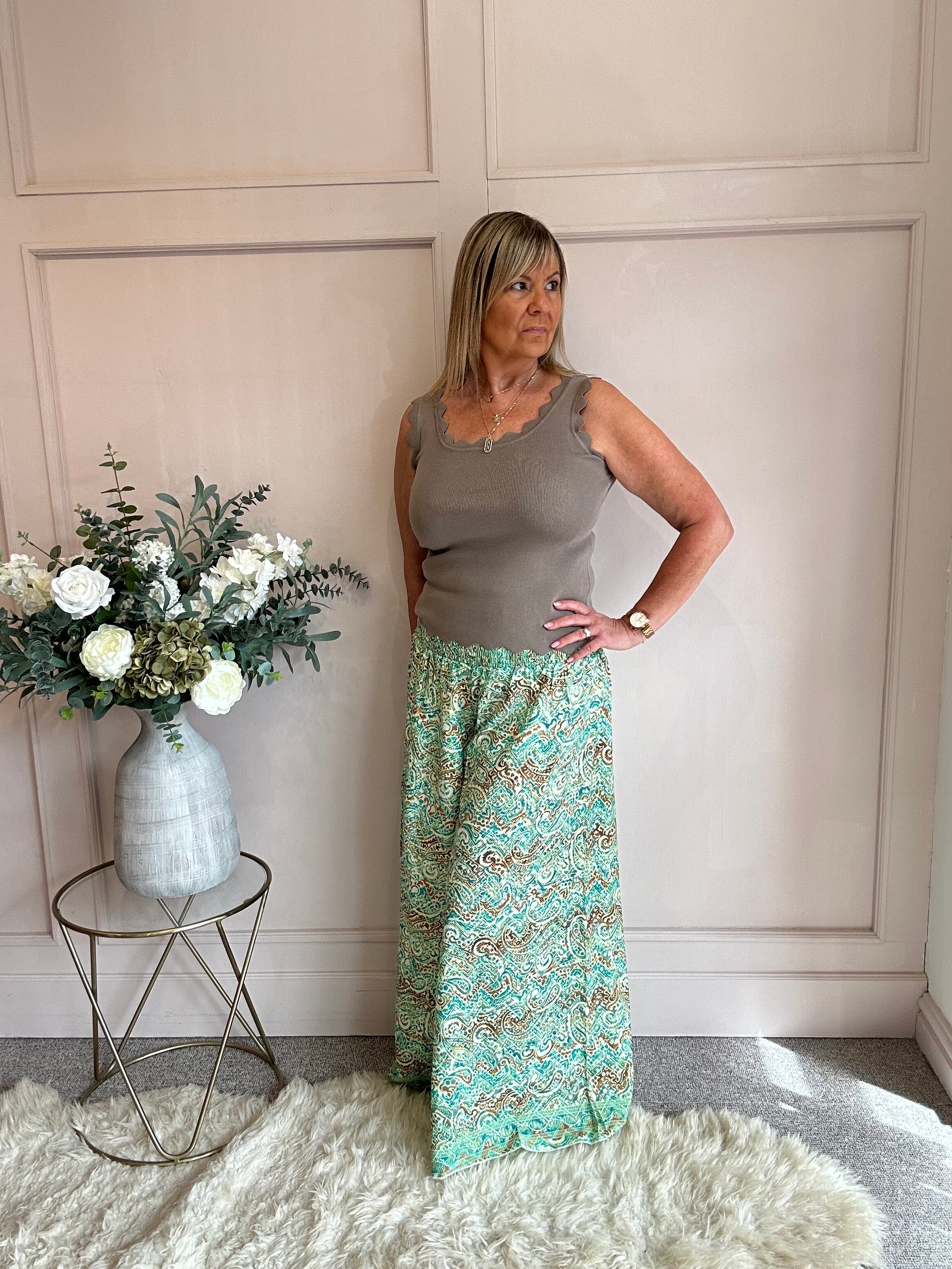 Scalloped Edged Vest Top - Taupe - Wardrobe By Simone