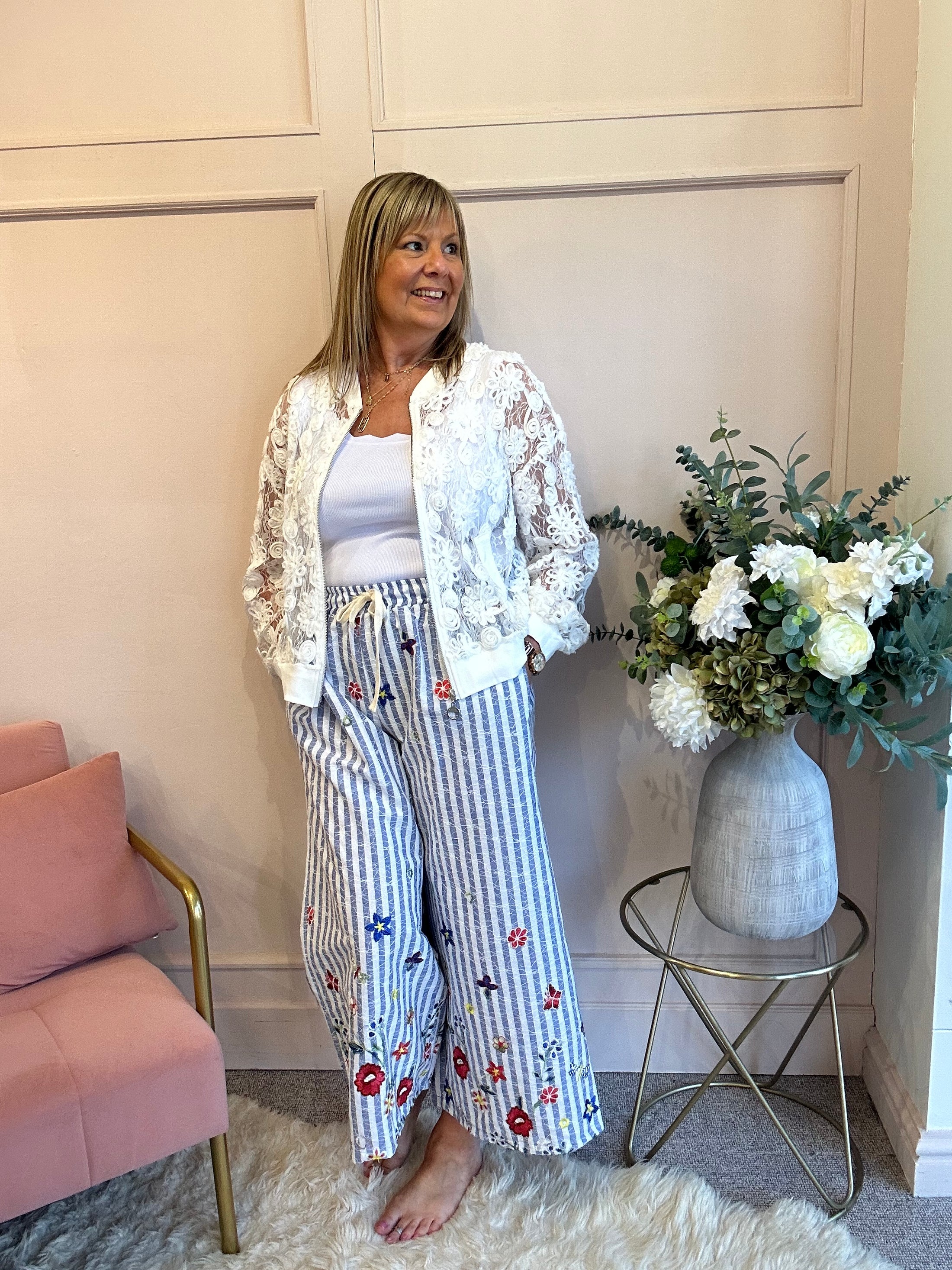 Floral Ribbon Zipped Top - White - Wardrobe By Simone