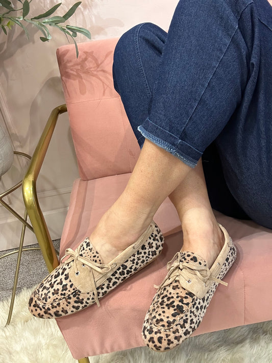 Moccasin Lace Bow Shoe - Leopard - Wardrobe By Simone
