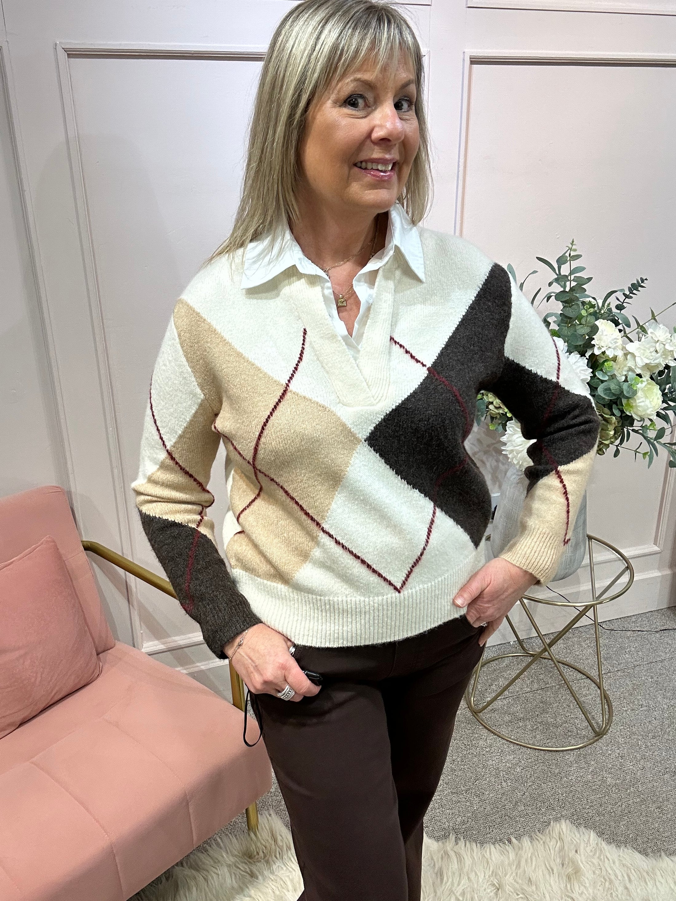 White Shirt Diamond Jumper - Cream/Brown