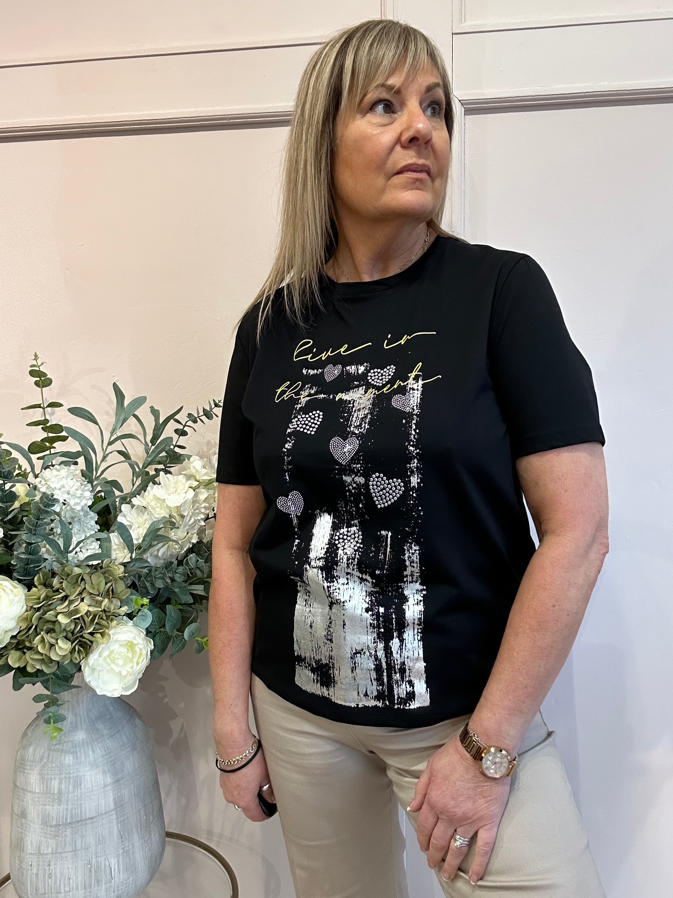 Live In The Moment T-Shirt - Black - Wardrobe By Simone