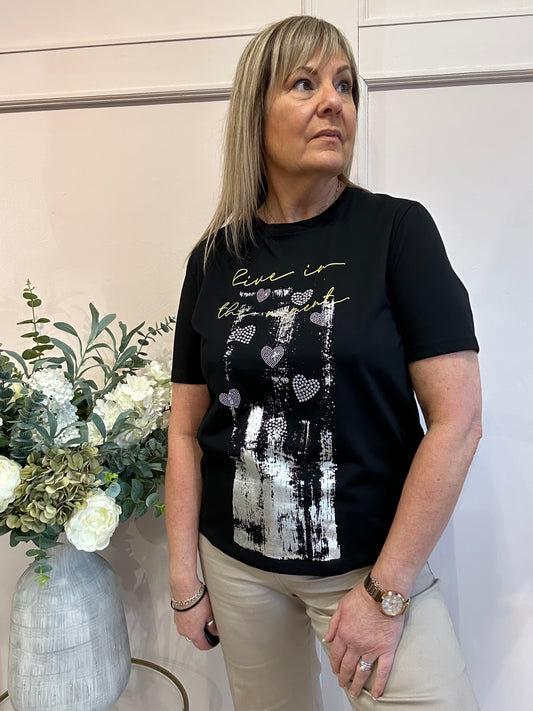 Live In The Moment T-Shirt - Black - Wardrobe By Simone