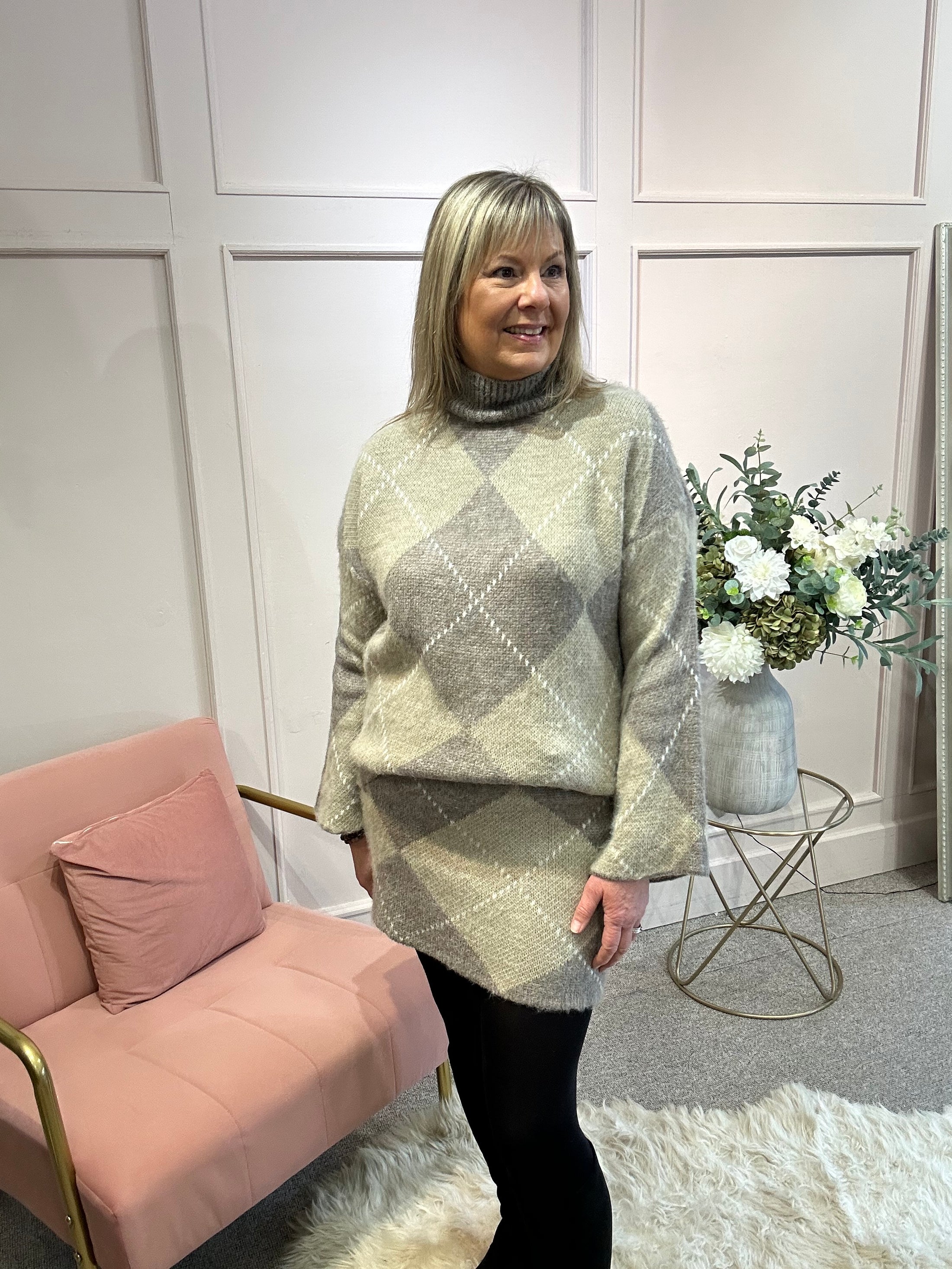 Jumper And Skirt Knitted Set - Brown/Beiges