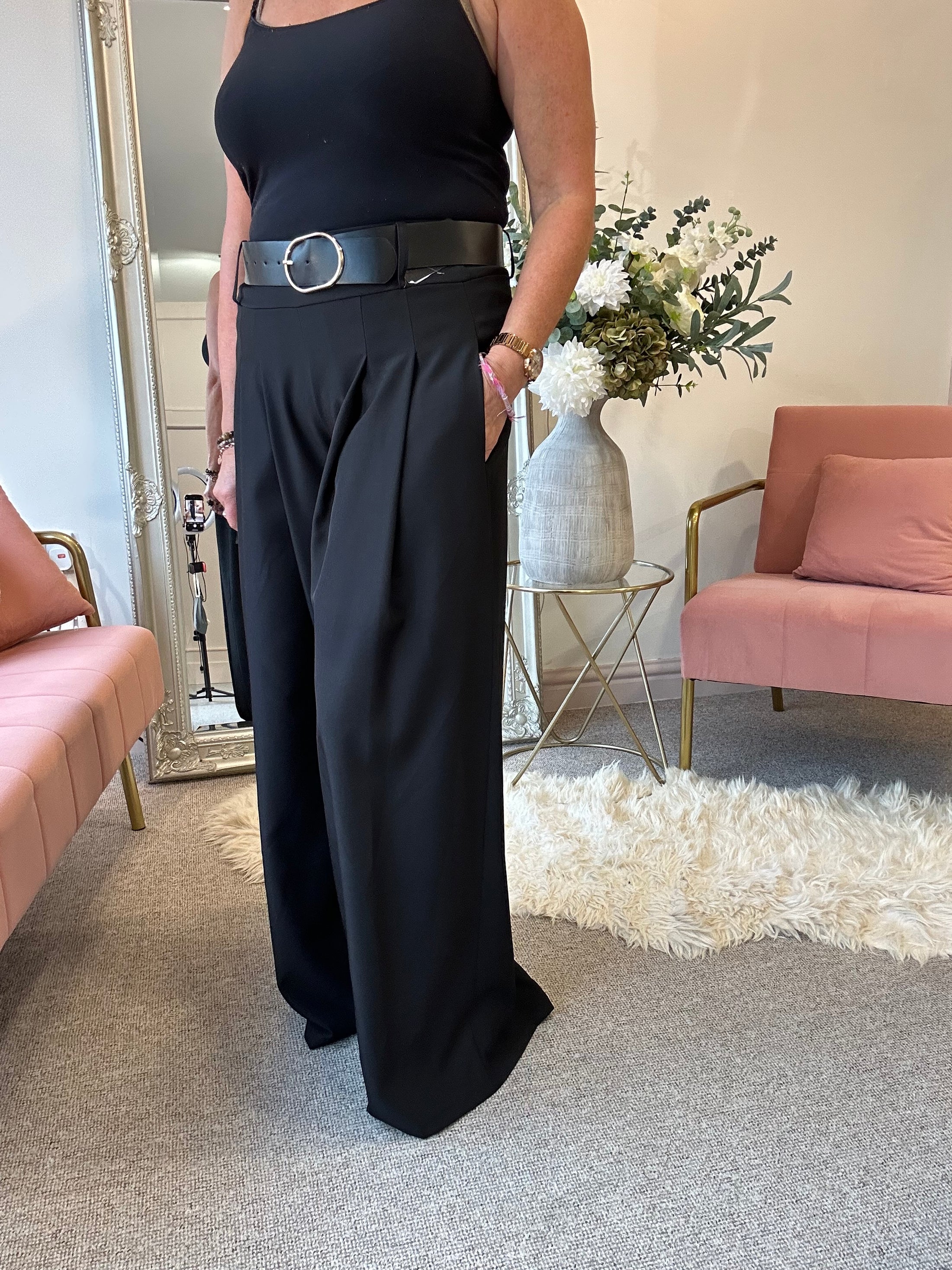 Wide Leg Pin tuck Front Trouser - Black