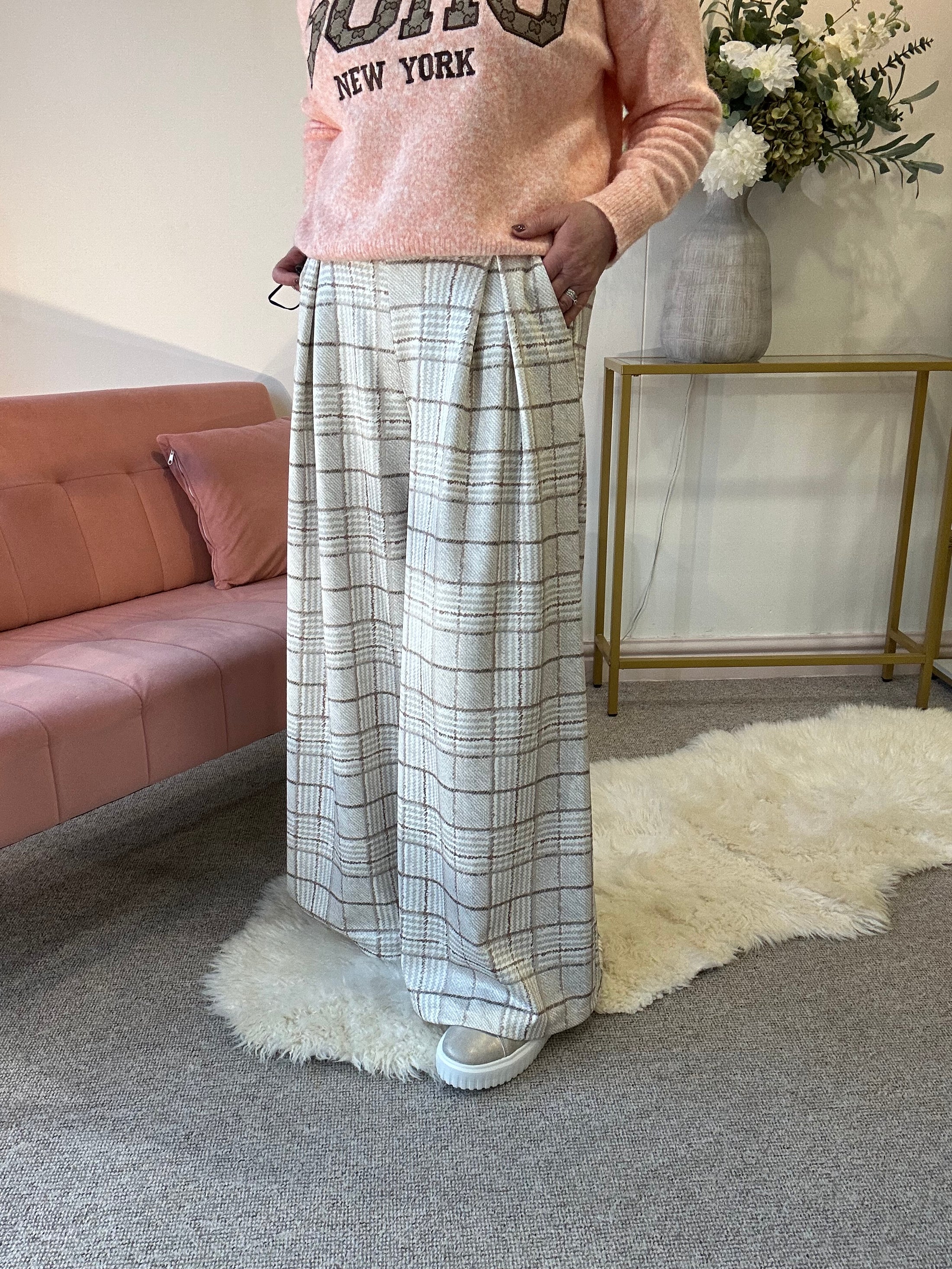Checked Pleated Wide Pant - Cream/Beige - Wardrobe By Simone