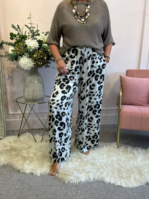 Satin trouser - Cream/Black Leopard - Wardrobe By Simone