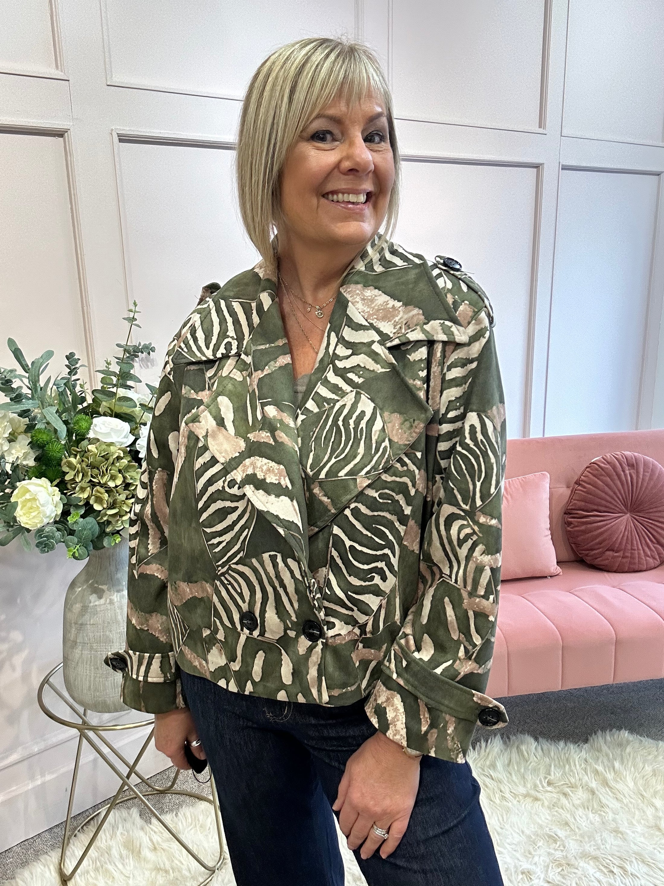 Leafy Boxed Jacket - Khaki/Cream