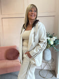 Load image into Gallery viewer, Blazer With Hood - Cream

