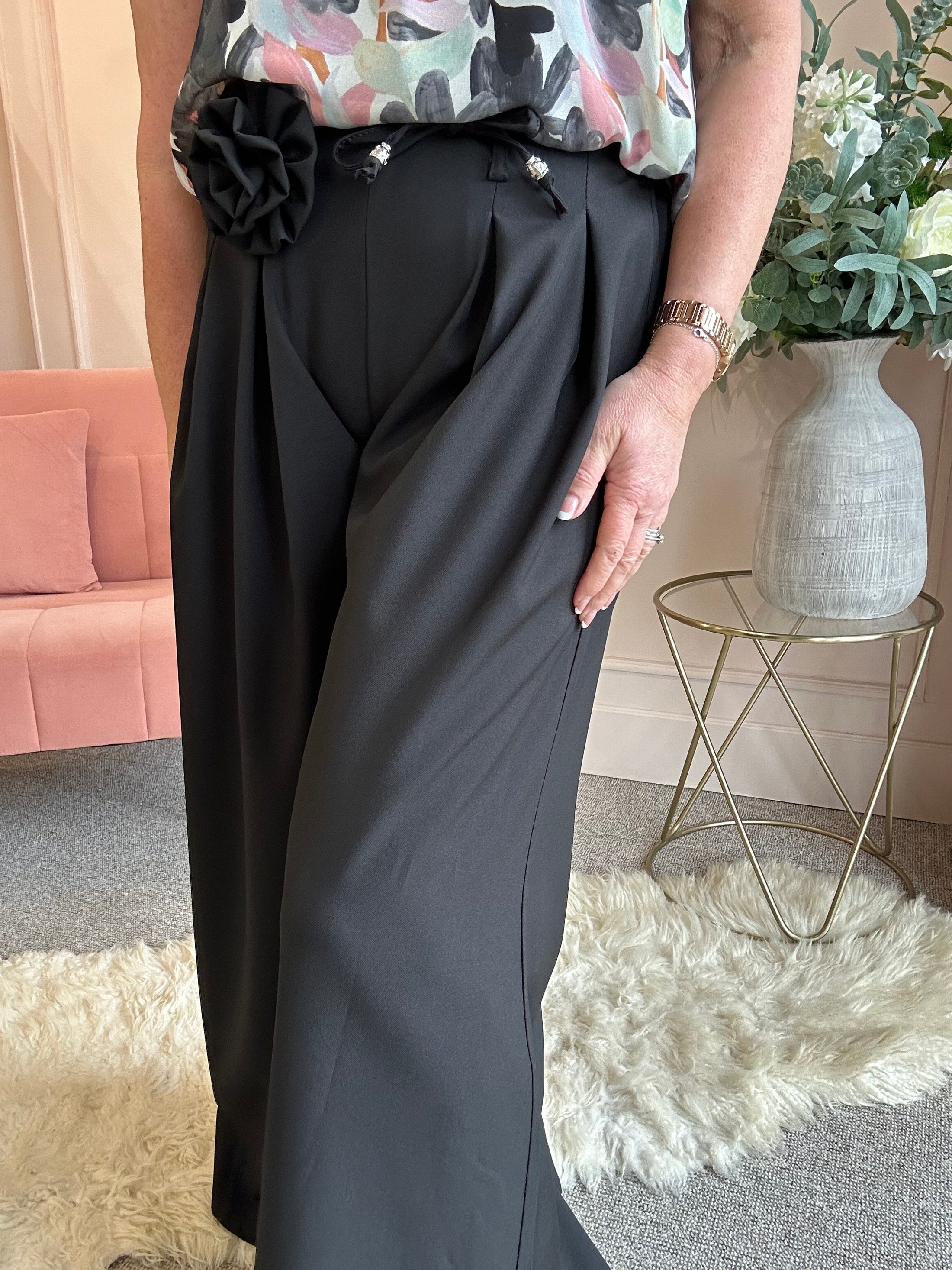 Flower Tie Wide Leg Pant - Black - Wardrobe By Simone