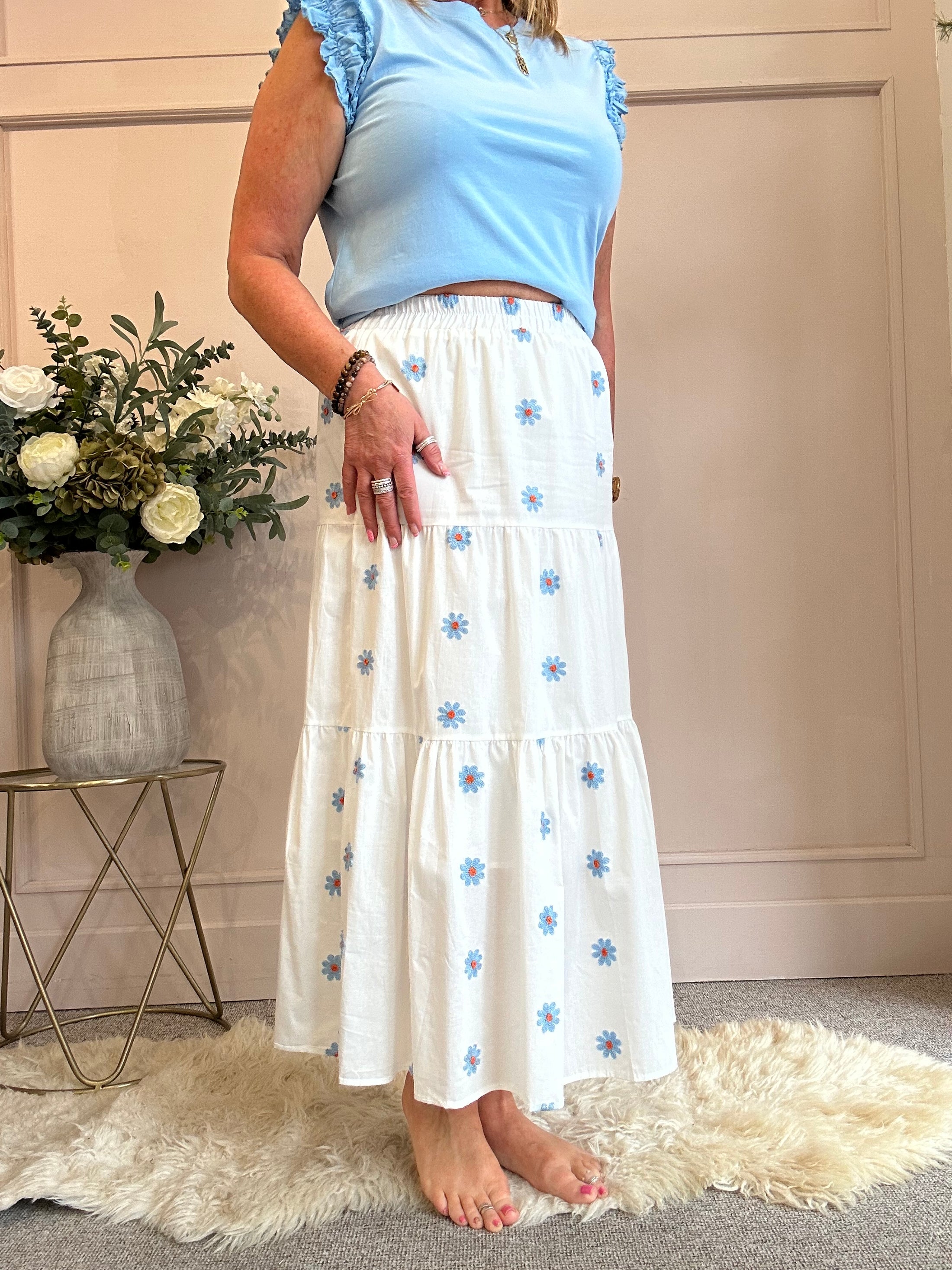 Daisy Gypsy Skirt - White/Blue One Size