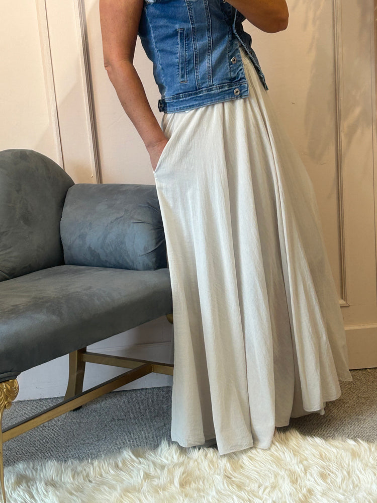 Floaty Maxi skirt - Light Beige