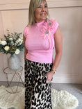 Load image into Gallery viewer, Sleeveless Diamante Flower Knit Top - Pink
