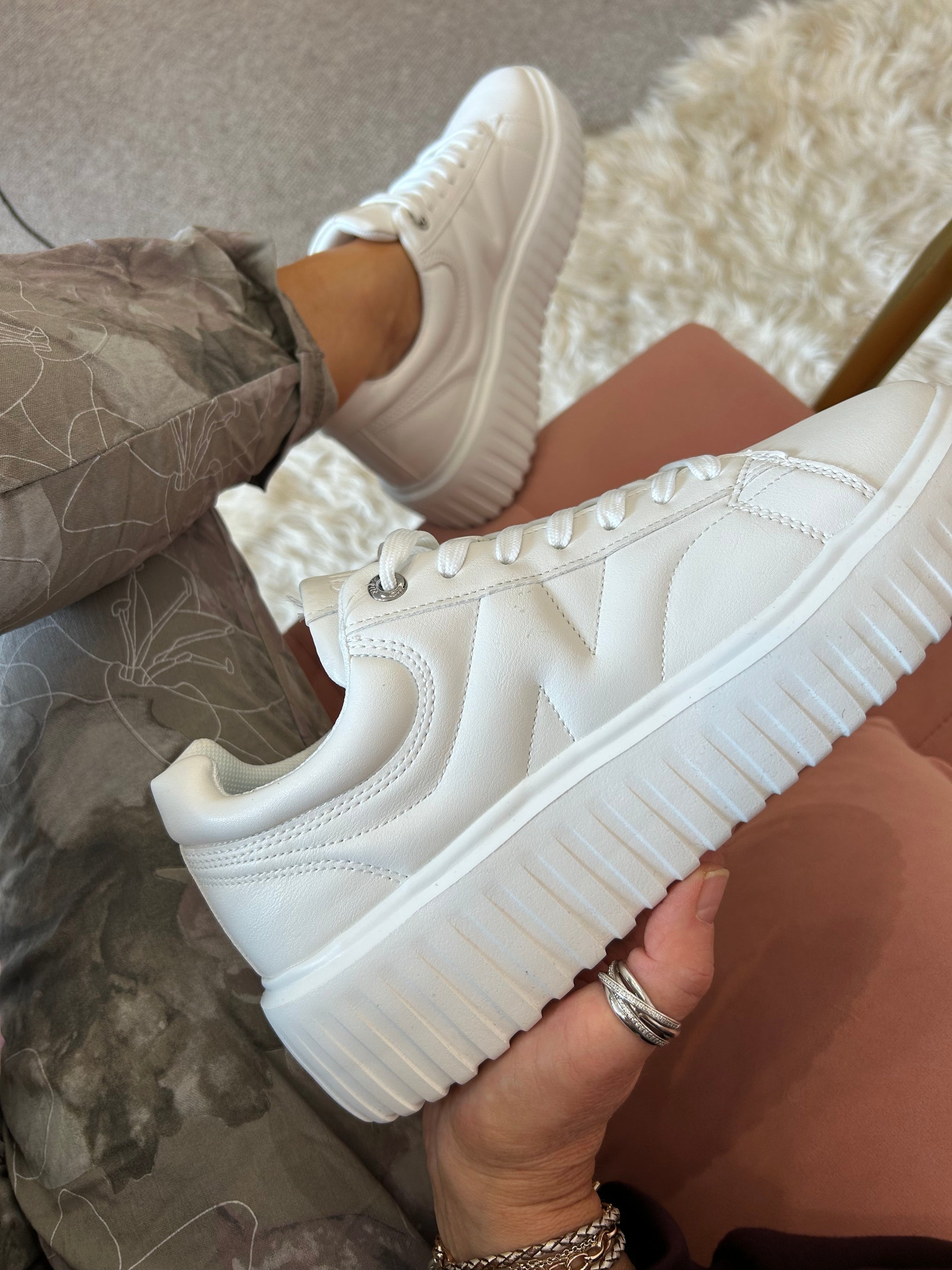 India Trainer - White - Wardrobe By Simone