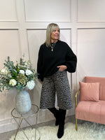 Chunky Knitted Jumper - Black