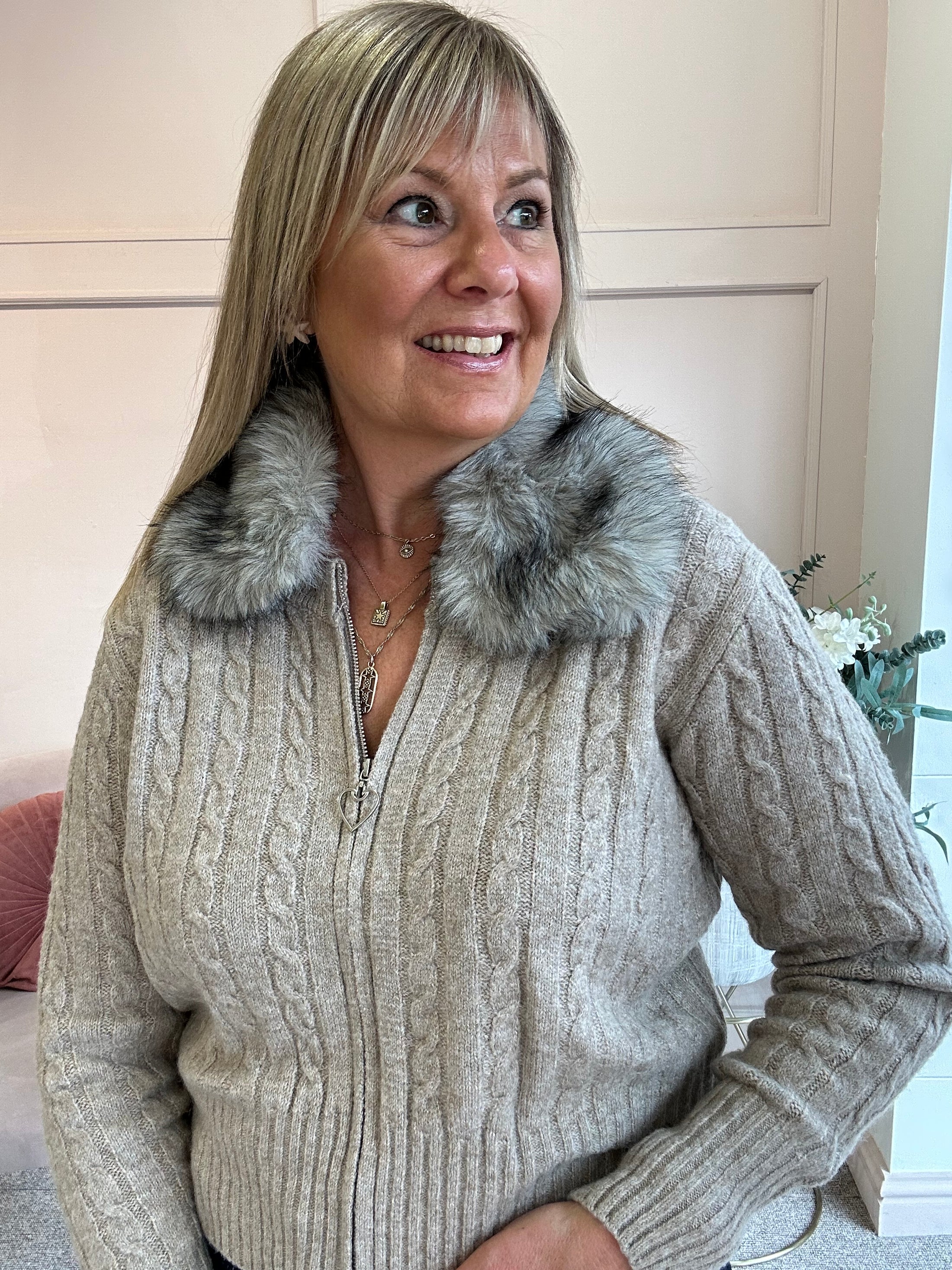 Faux Fur Collar On Zip Cardigan- Oatmeal