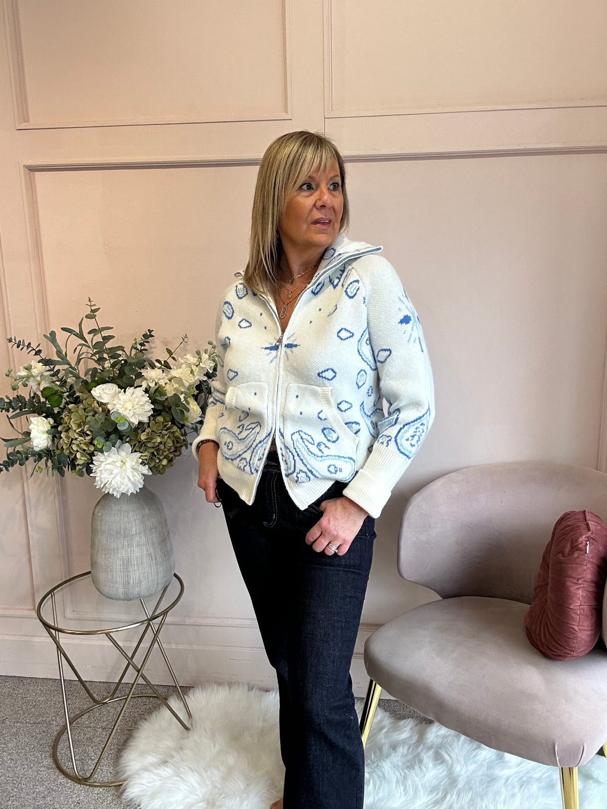 Soft Paisley Zip Jacket - Cream/Blue