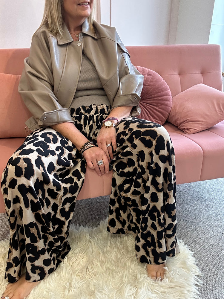 Wide-Leg Leopard Pant - Leopard