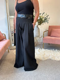 Load image into Gallery viewer, Wide Leg Pin tuck Front Trouser - Black
