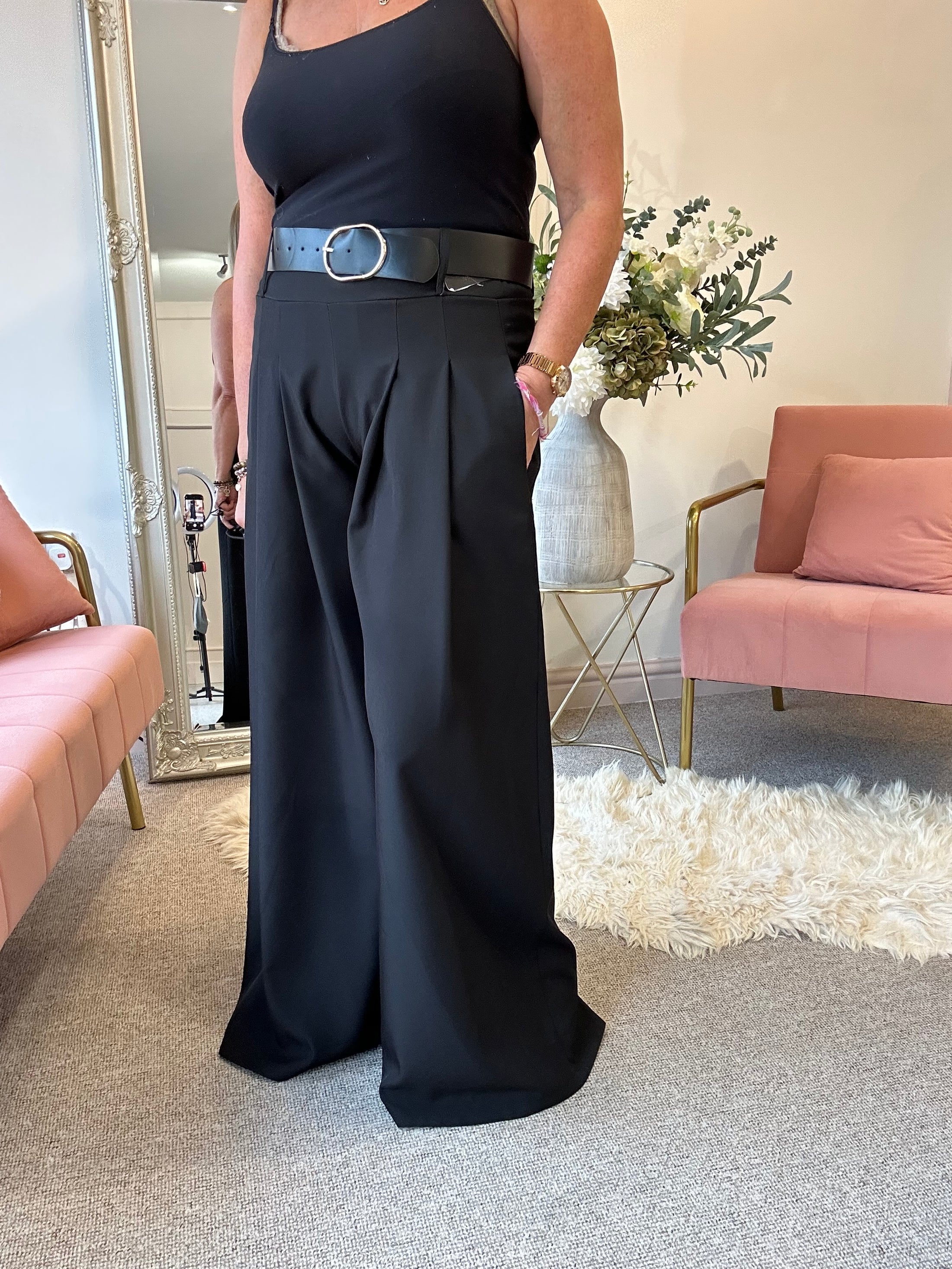 Wide Leg Pin tuck Front Trouser - Black