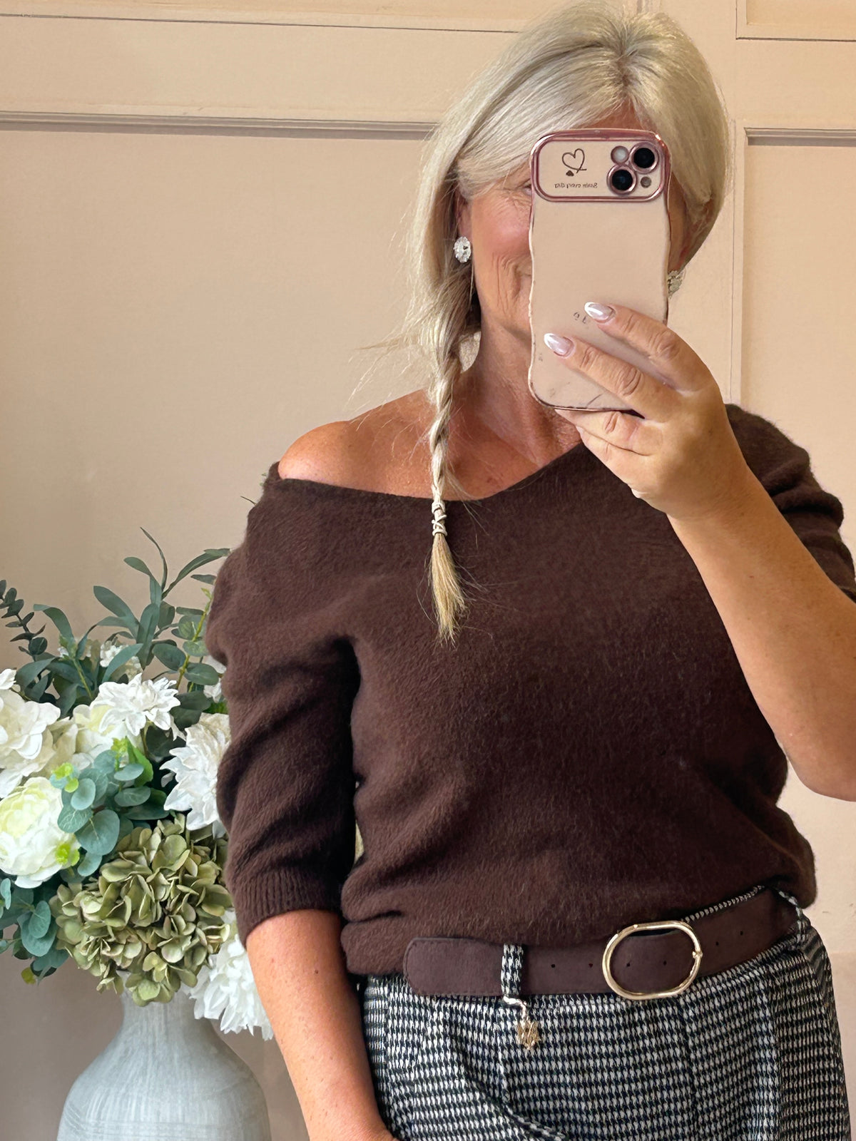 V Neck Short Sleeve Jumper - Chocolate