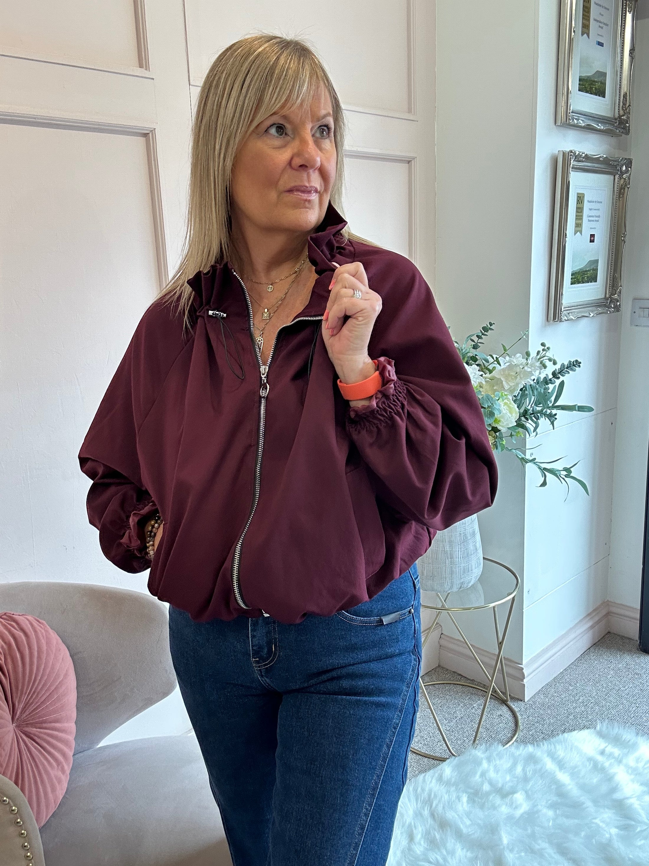 Ruffle Collar Zip Jacket - Burgundy