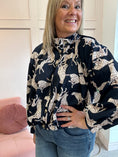 Load image into Gallery viewer, Leopard Jacket/Shirt - Blue
