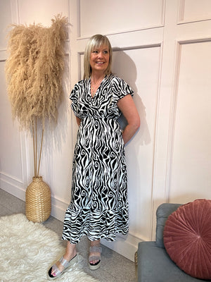 Summer Zebra Maxi Dress - Black/Cream