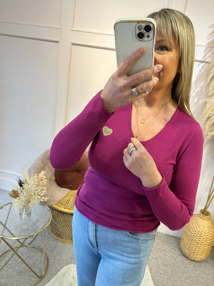 
            
                Load image into Gallery viewer, Gold Heart Lightweight Jumper - Pink - Wardrobe By Simone
            
        