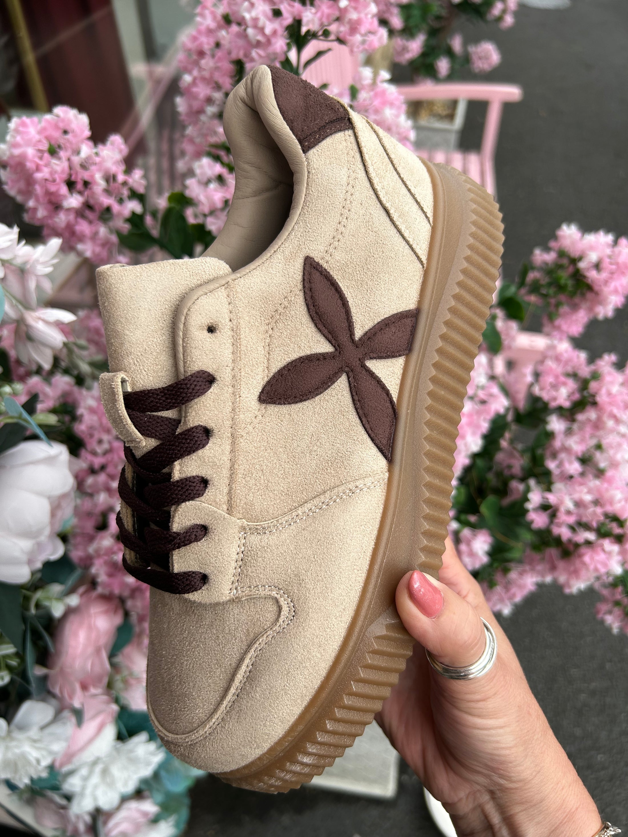 Two Tone Trainer - Beige/Brown