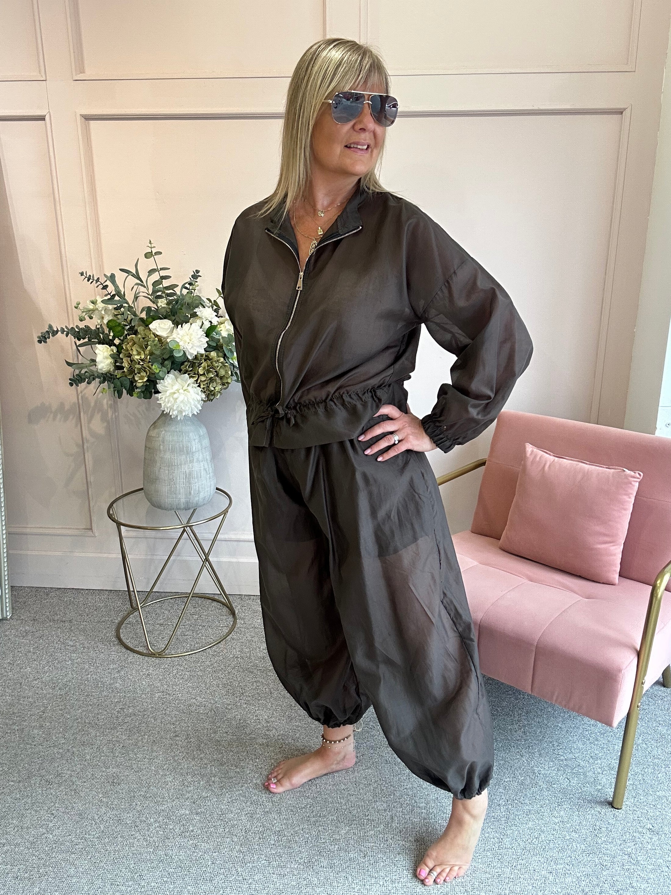 Lightweight Barrel Pant - Brown