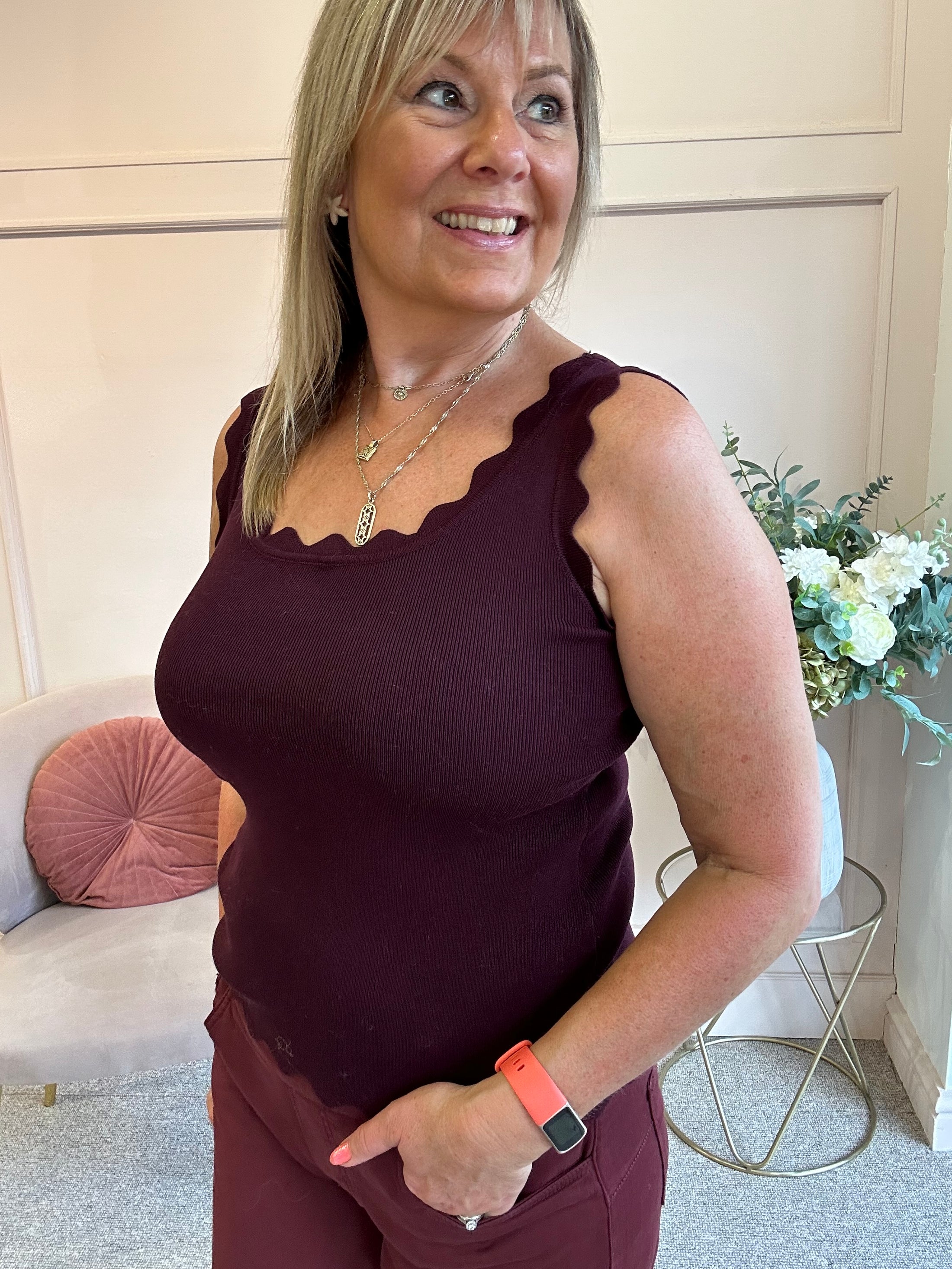 Scalloped Edged Vest Top - Plum