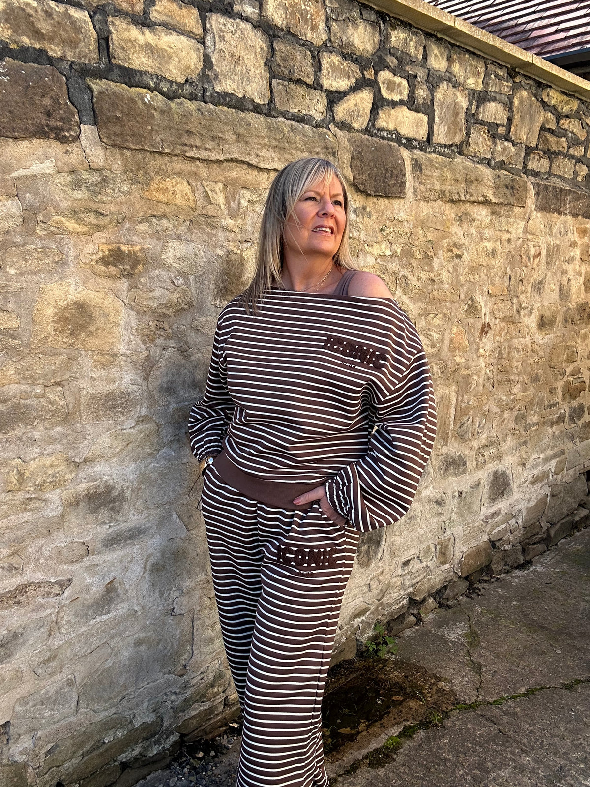 Iconic Stripe Lounge Set - Brown/Cream