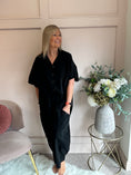 Load image into Gallery viewer, Barrel Cord  Pant - Black
