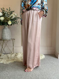 Load image into Gallery viewer, Satin Feel Wide Pant - Dusky Pink
