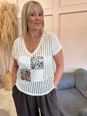 Short sleeve v neck top - Cream/Leopard